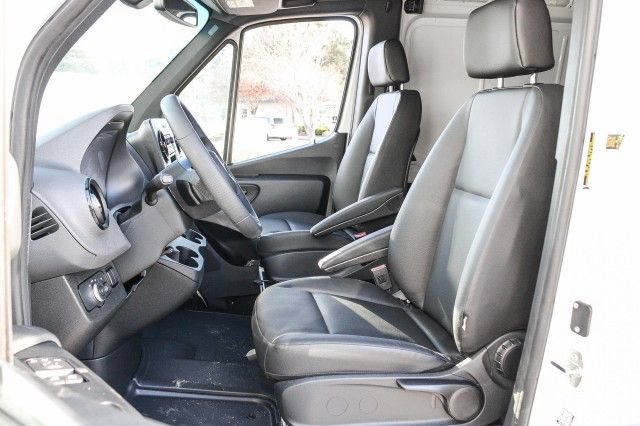 New 2025 Mercedes-Benz Sprinter 2500 image 15