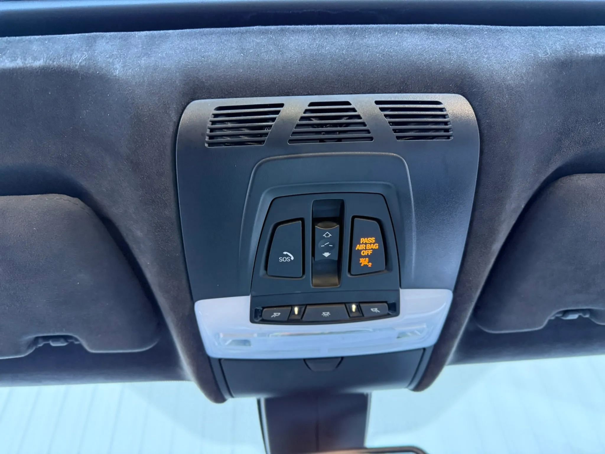 Used 2016 BMW X5 M image 28