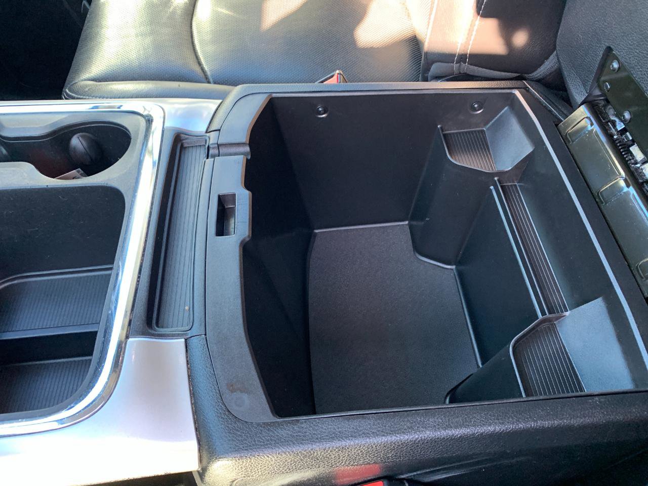 Used 2017 RAM 1500 Laramie w/ Convenience Group image 17