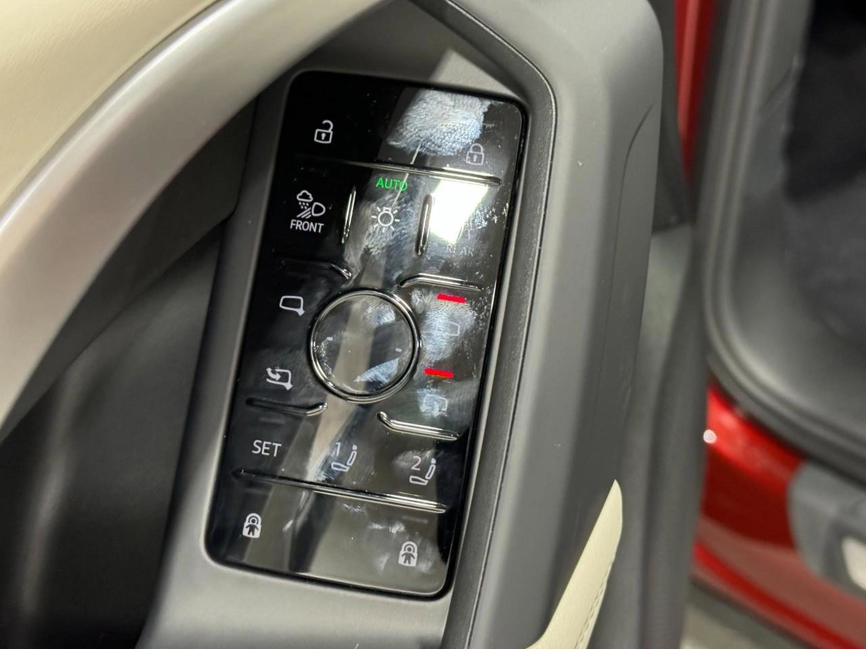 New 2025 Audi Q5 Premium Plus image 24