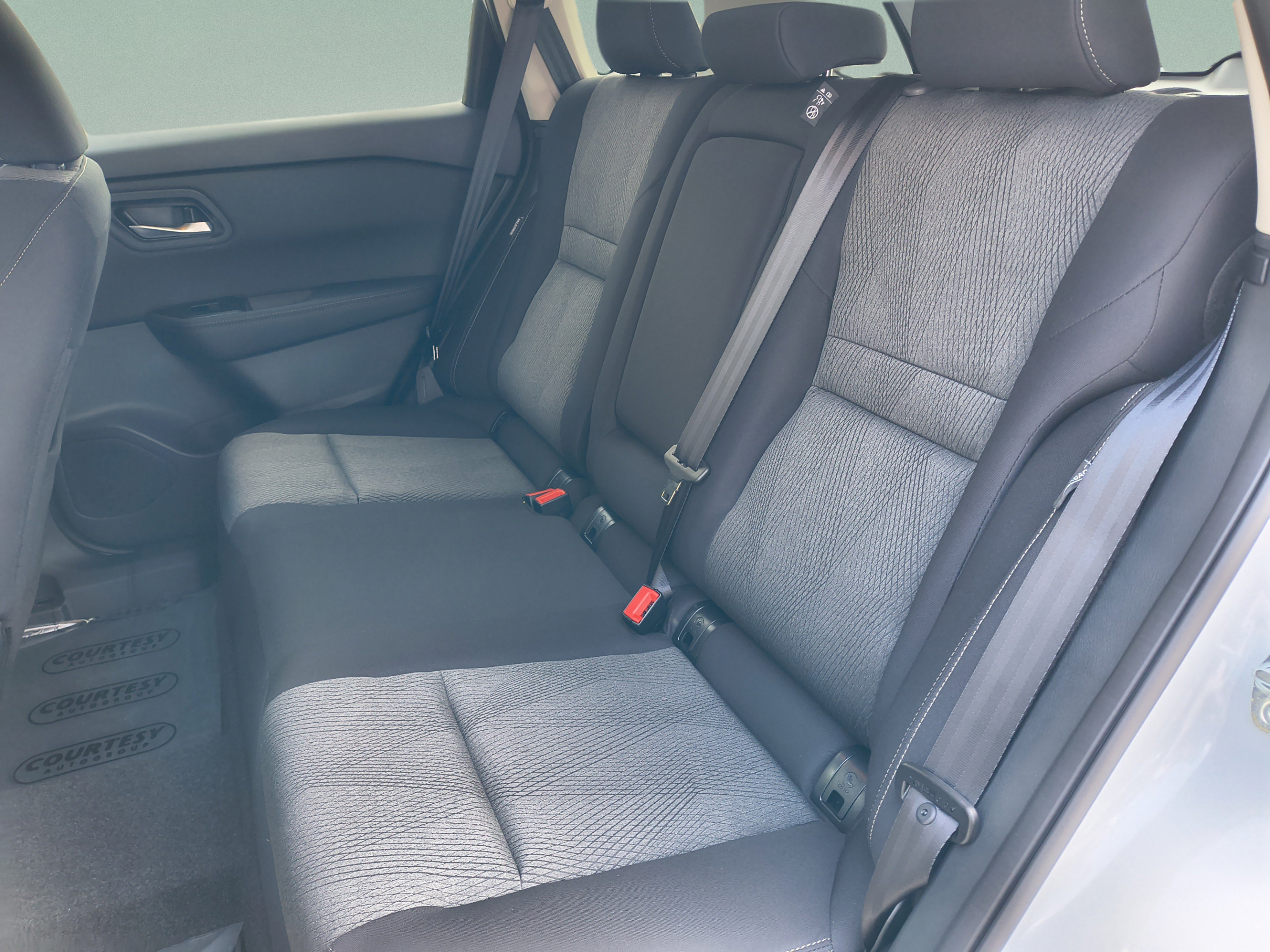 New 2026 Nissan Rogue SV FWD image 20