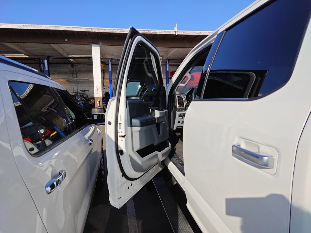 Used 2022 Ford F350 Limited w/ FX4 Off-Road Package image 6