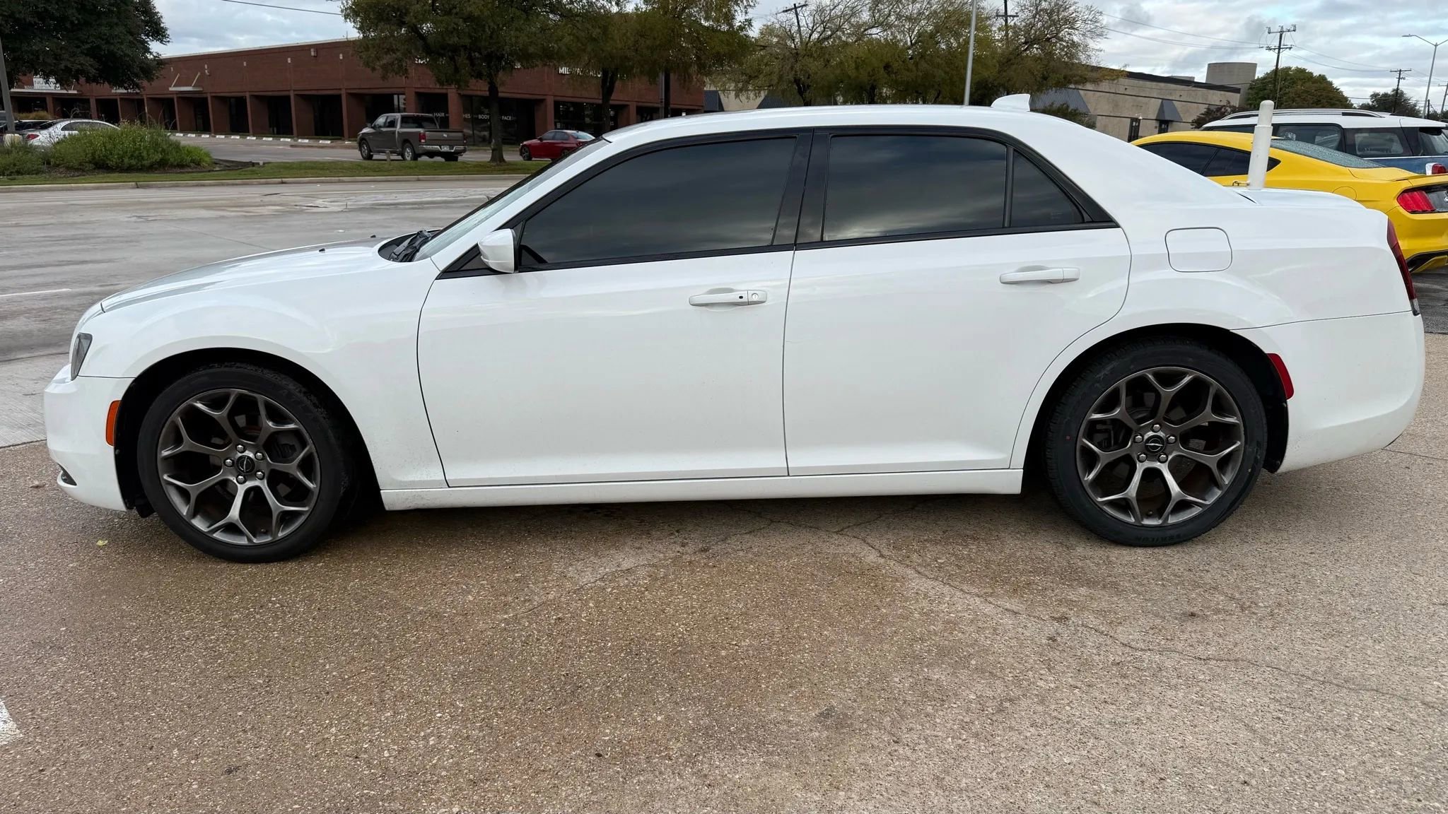 Used 2017 Chrysler 300 S