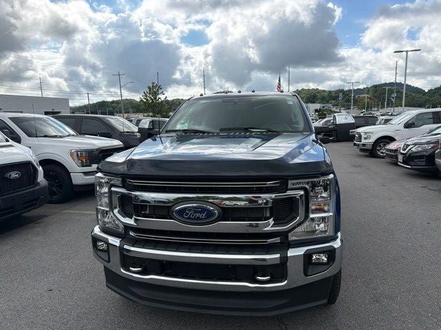 Used 2022 Ford F350 XLT w/ XLT Premium Package AWD/4WD image 3