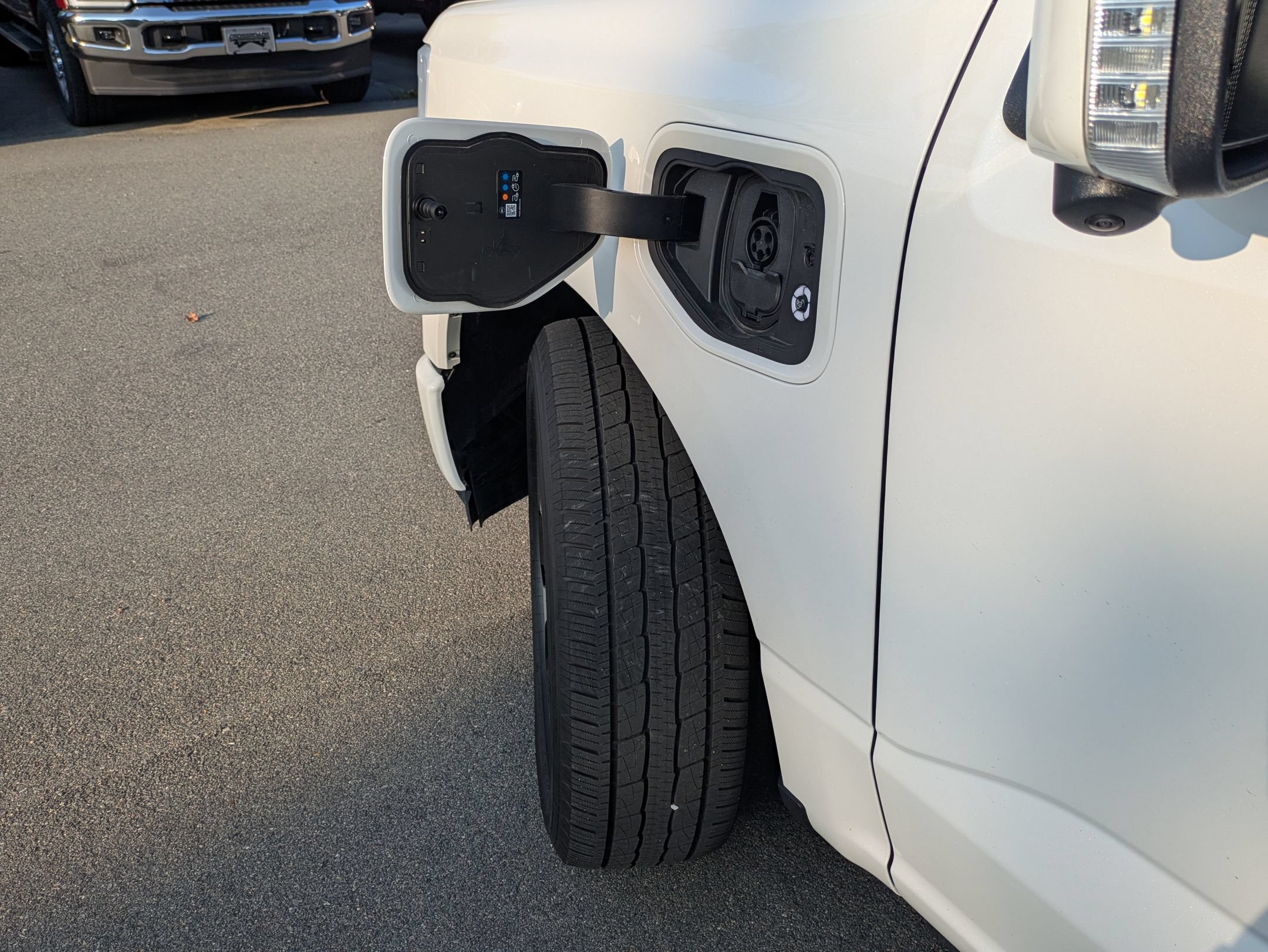 Certified 2025 Ford F150 Lightning Platinum AWD/4WD image 13