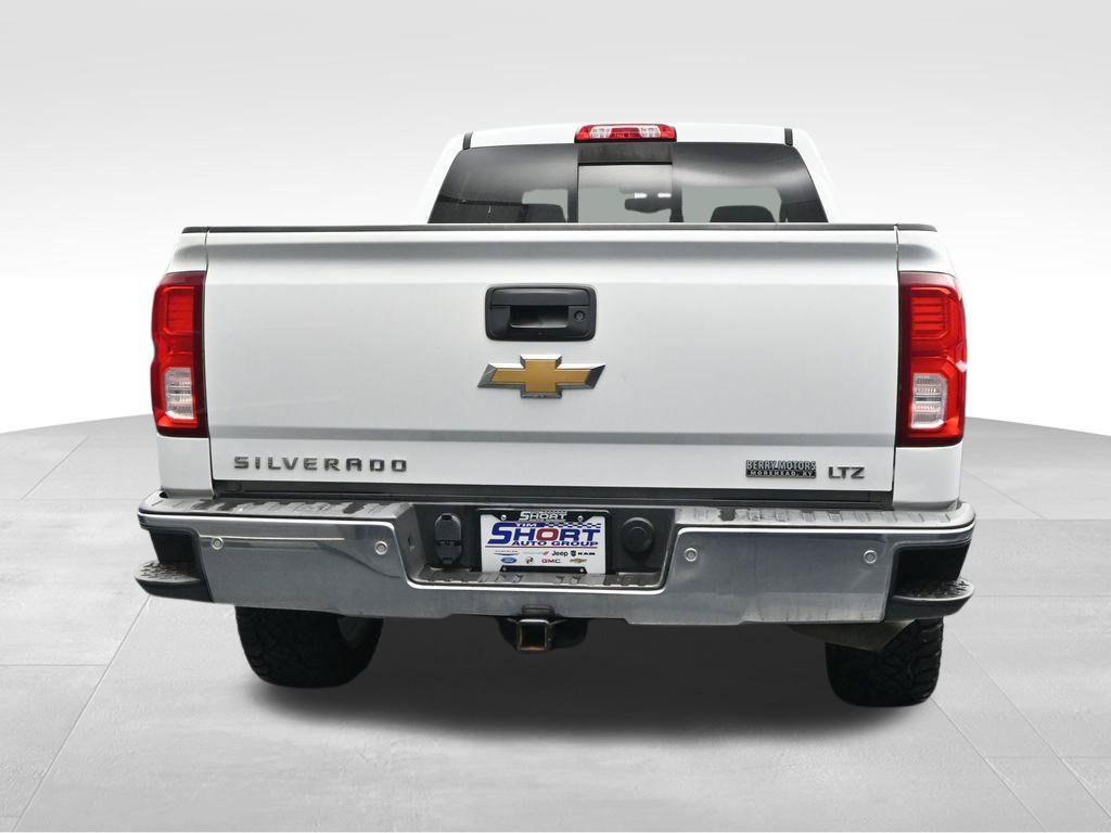Used 2018 Chevrolet Silverado 1500 LTZ w/ Sport Package AWD/4WD image 4