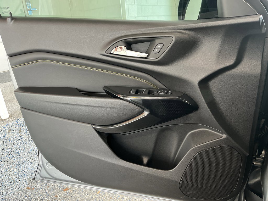 New 2026 Chevrolet Trax ACTIV FWD image 26