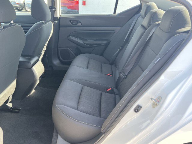 Used 2025 Nissan Altima 2.5 SV image 24