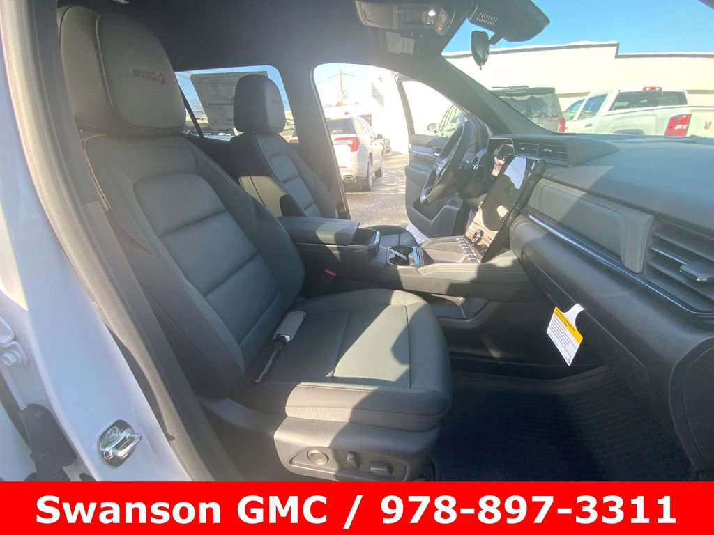 New 2026 GMC Terrain AT4 w/ Convenience Package III image 27