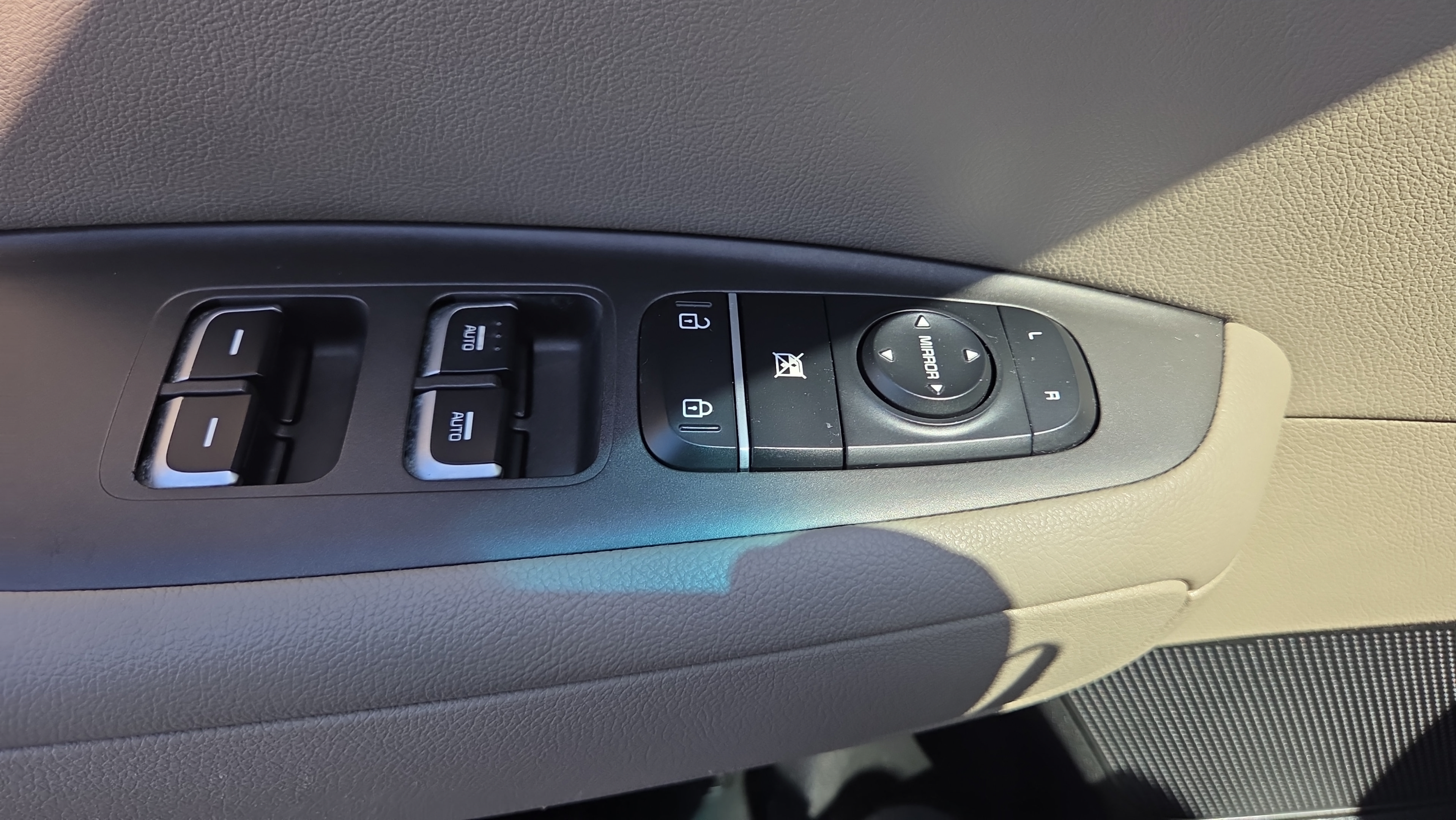 Used 2018 Kia Optima LX w/ Convenience Package FWD image 34