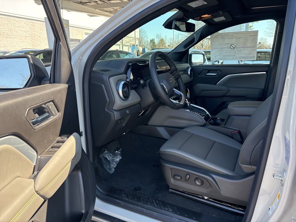 New 2026 Chevrolet Colorado ZR2 w/ Technology Package image 8