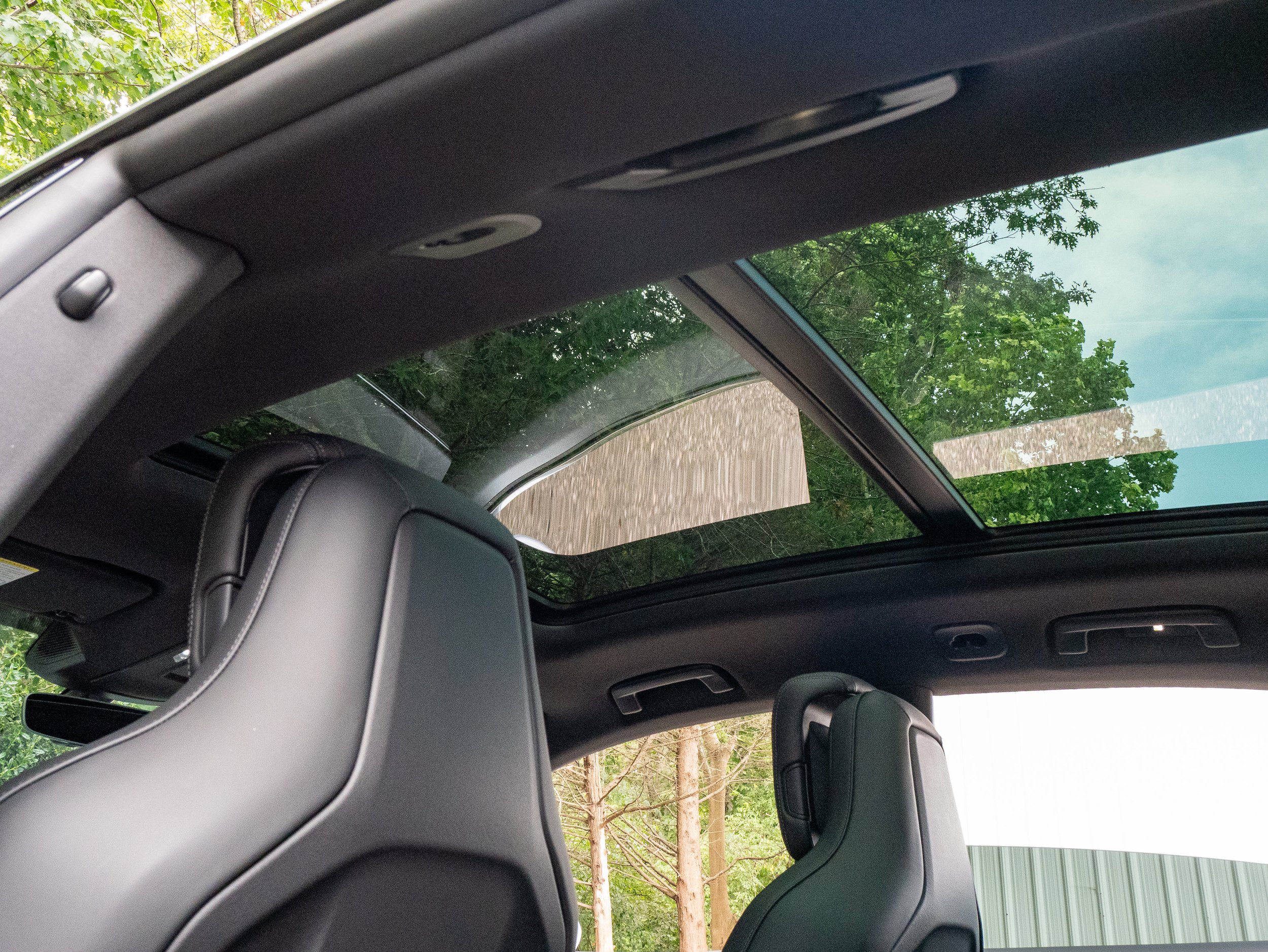 New 2025 Porsche Macan Electric RWD image 41
