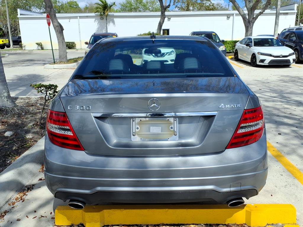 Used 2013 Mercedes-Benz C 300 4MATIC Sedan image 5