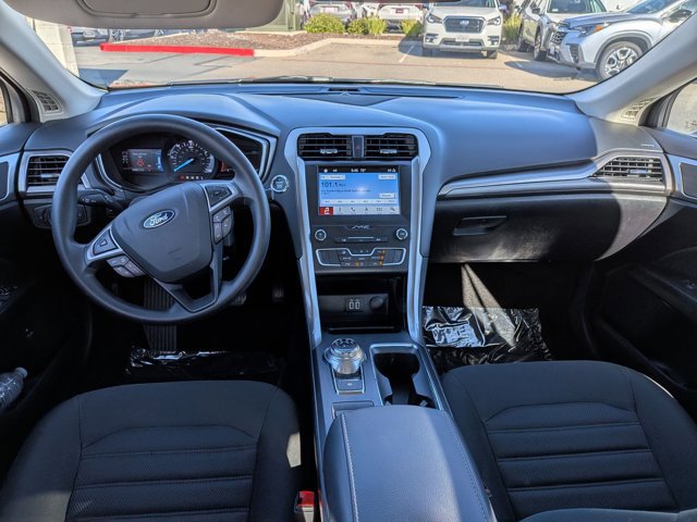 Used 2019 Ford Fusion SE FWD image 18