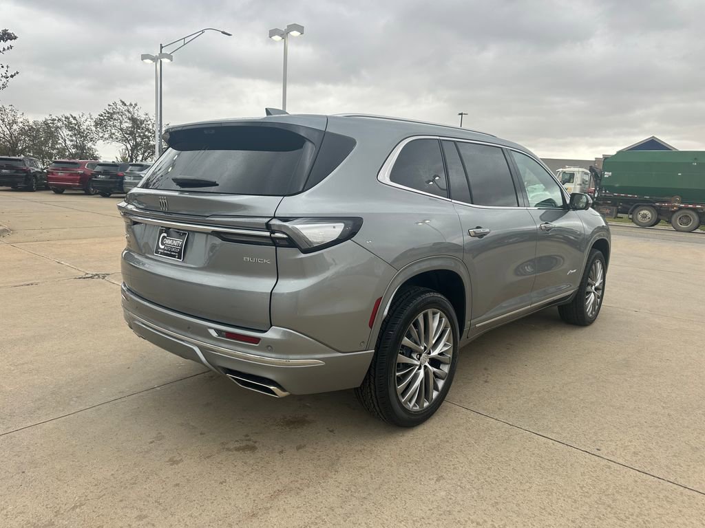 New 2026 Buick Enclave Avenir image 7