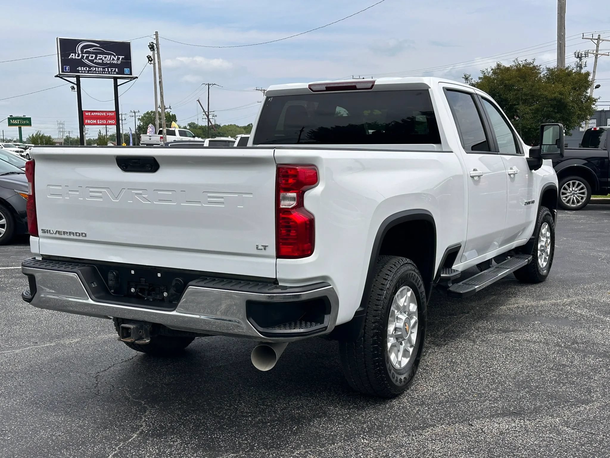 Used 2024 Chevrolet Silverado 2500 LT AWD/4WD image 5