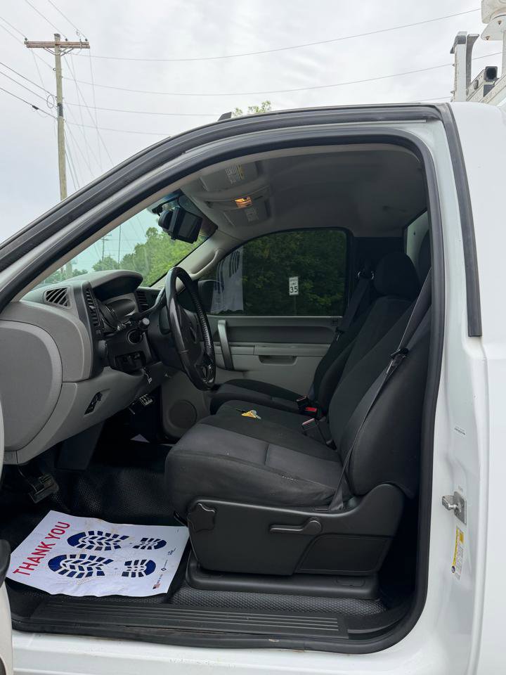 Used 2013 Chevrolet Silverado 2500 W/T RWD image 5