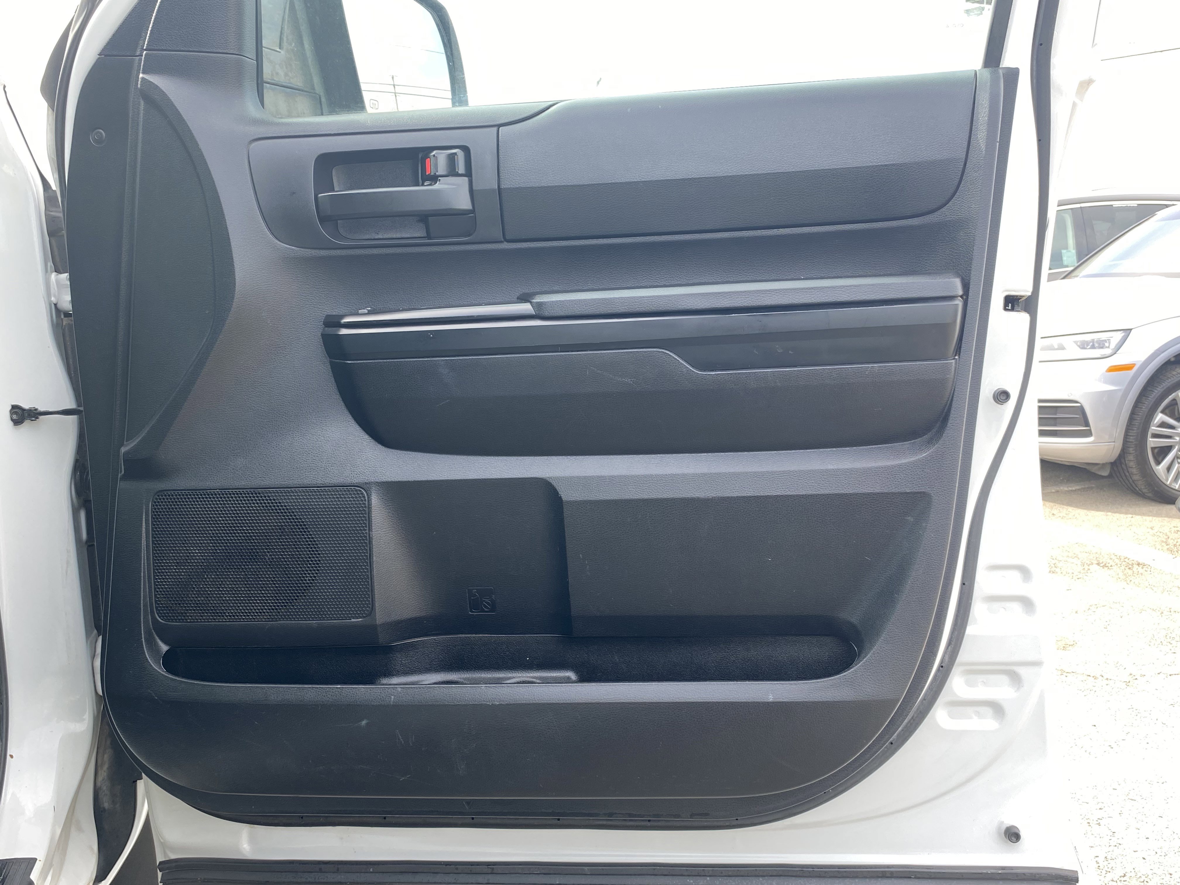 Used 2017 Toyota Tundra SR image 21