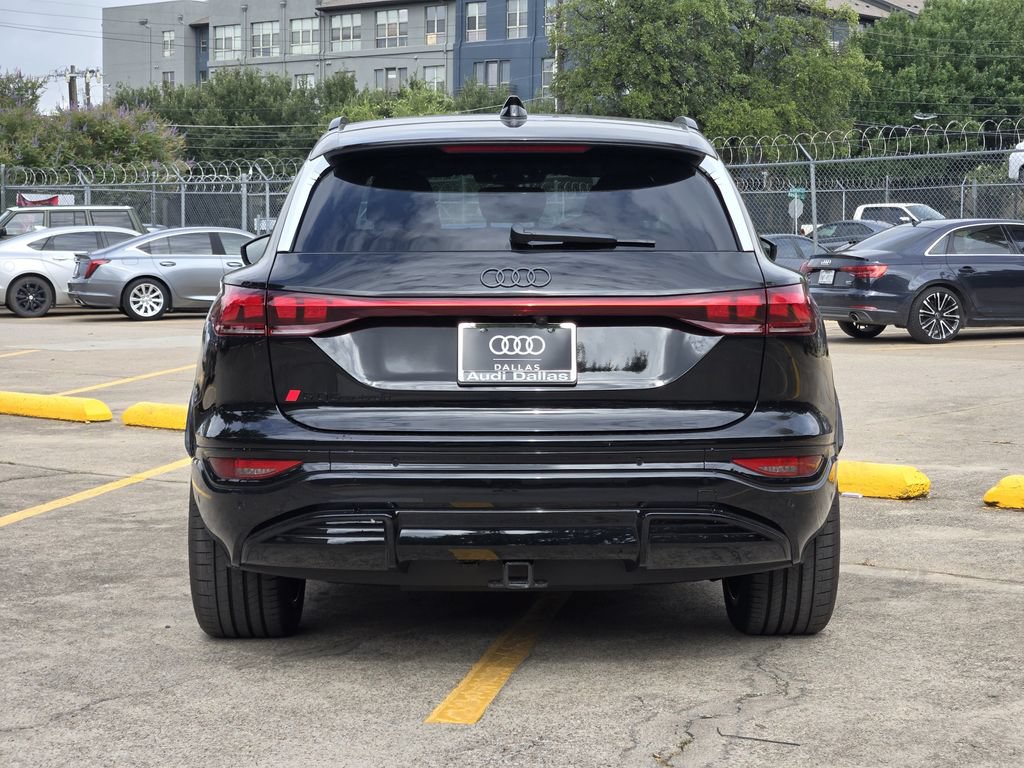New 2027 Audi SQ6 e-tron Prestige AWD/4WD image 9