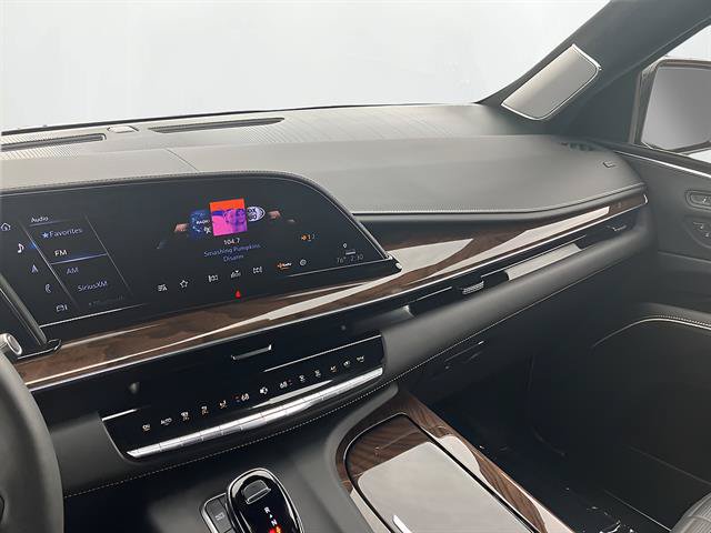 Certified 2022 Cadillac Escalade Sport Platinum w/ Heavy-Duty Trailer Package AWD/4WD image 14
