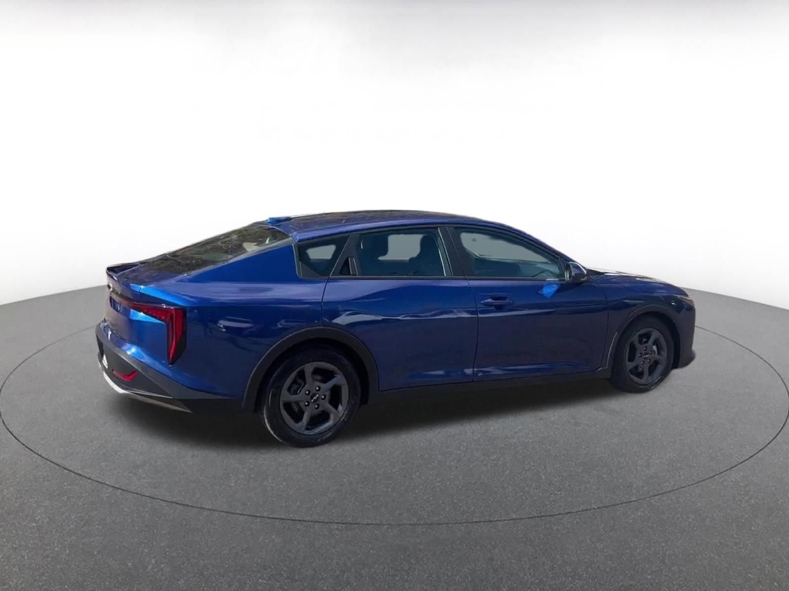 Used 2025 Kia K4 FWD image 15