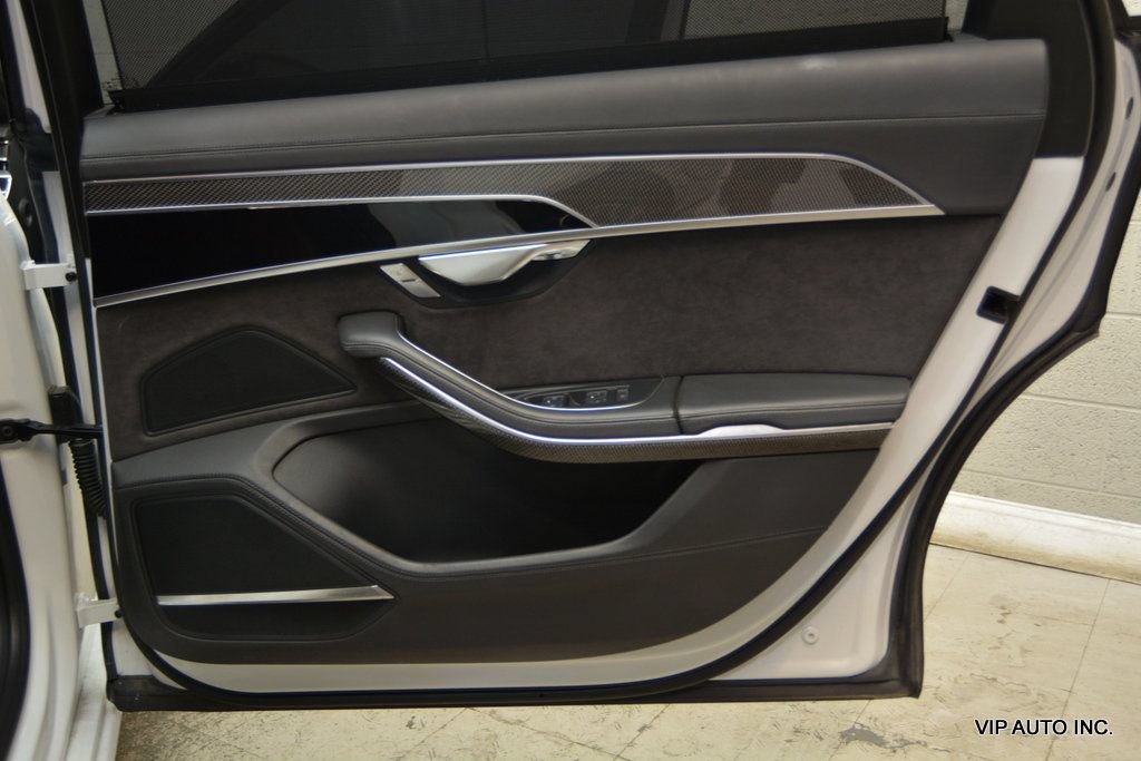 Used 2020 Audi S8 L w/ Full Leather Package AWD/4WD image 10