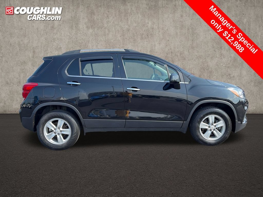 Used 2019 Chevrolet Trax LT w/ LT Convenience Package AWD/4WD image 9