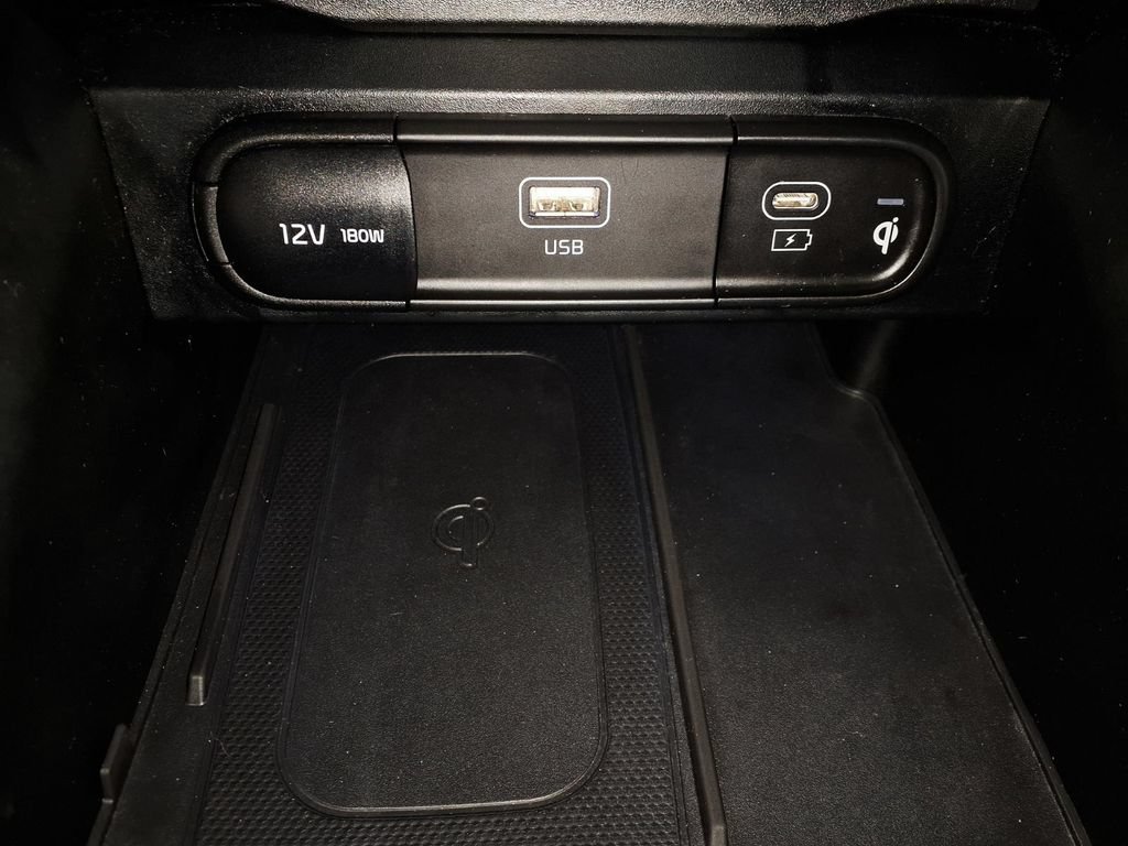 Used 2025 Kia Telluride S AWD/4WD image 25