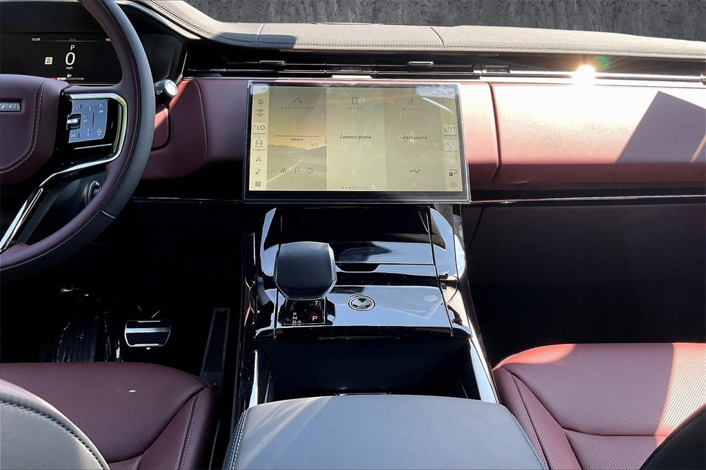 Used 2025 Land Rover Range Rover Sport Dynamic SE image 6