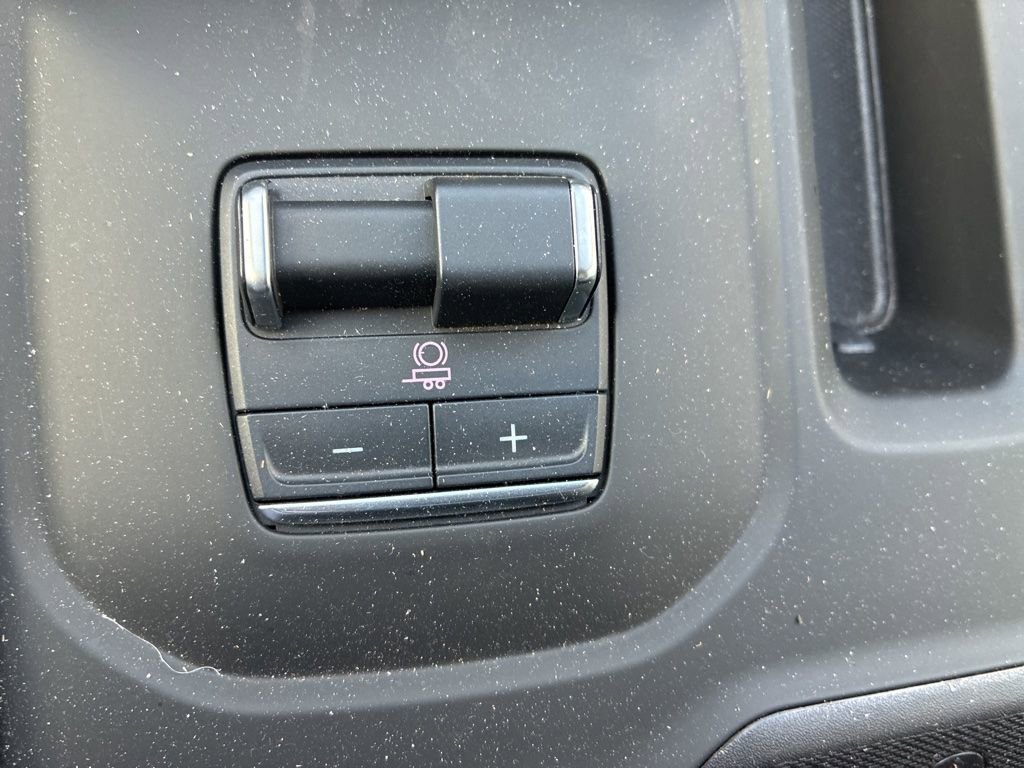 Used 2025 GMC Sierra 2500 AT4 w/ AT4 Premium Plus Package image 21