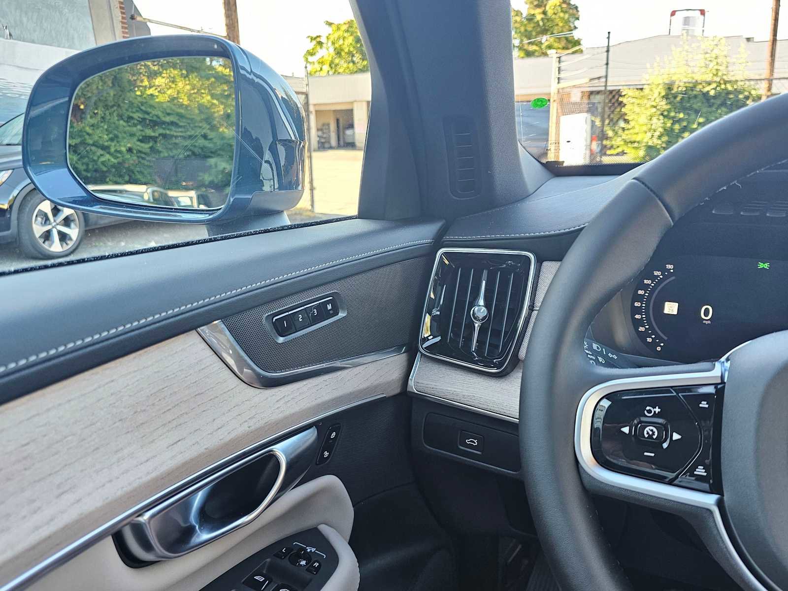 New 2026 Volvo XC90 B5 Plus image 29