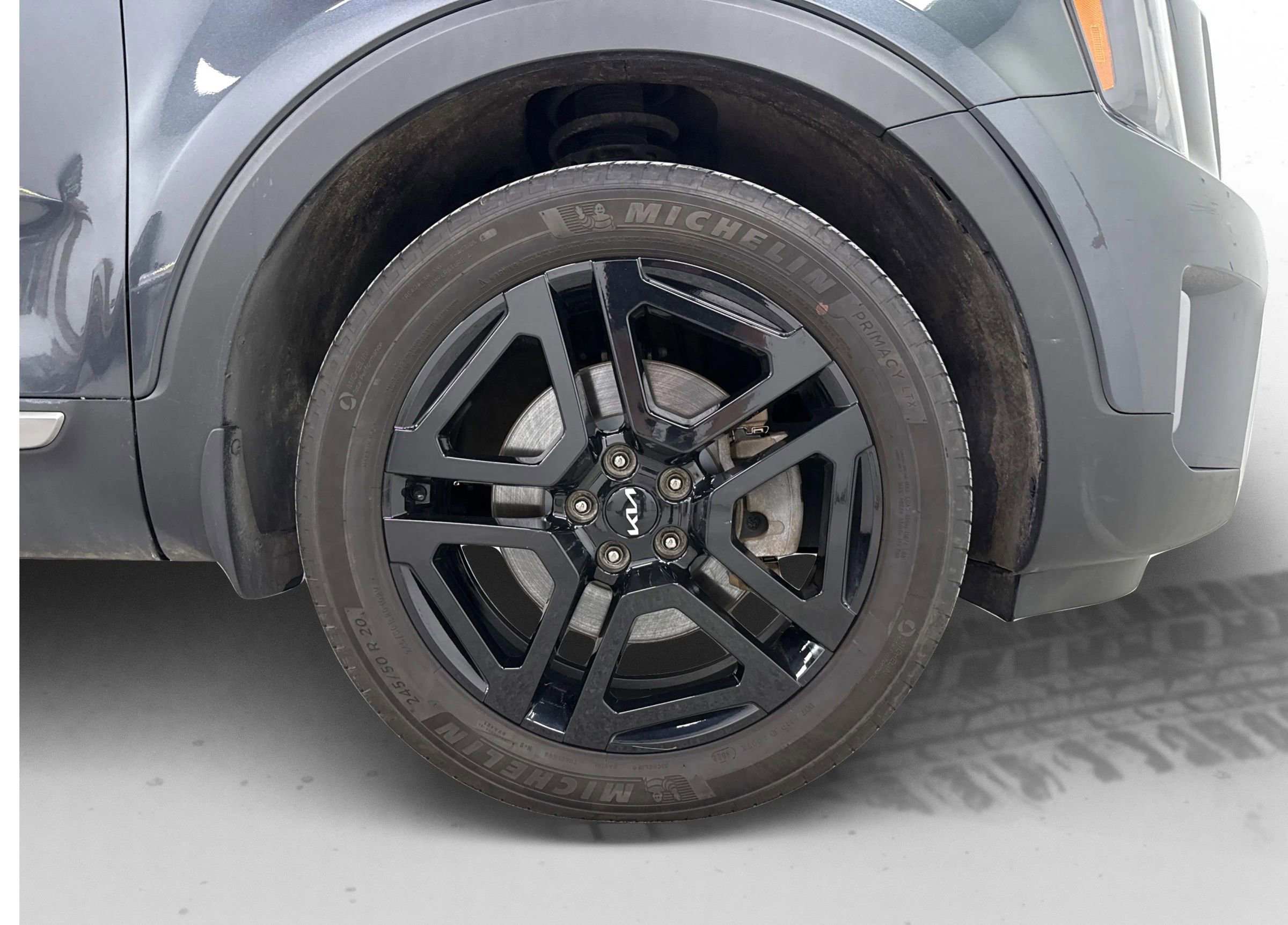 Used 2023 Kia Telluride AWD image 27