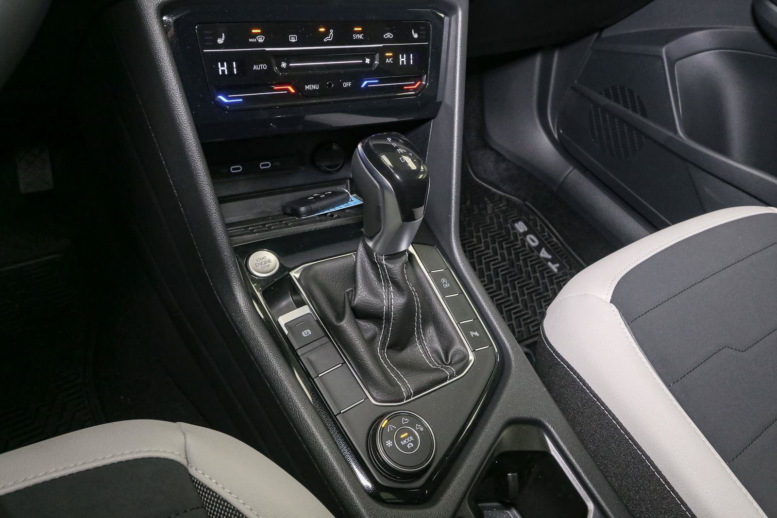 New 2026 Volkswagen Taos SE AWD/4WD image 20