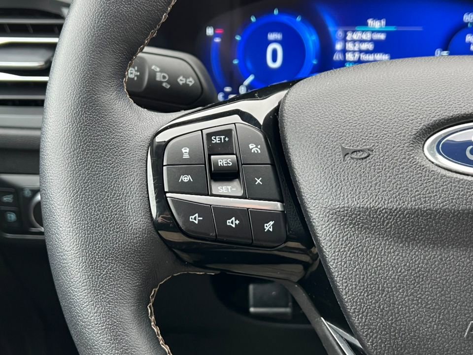 Certified 2022 Ford Escape Titanium w/ Titanium Elite Package image 19