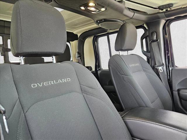 Used 2021 Jeep Gladiator Overland image 24