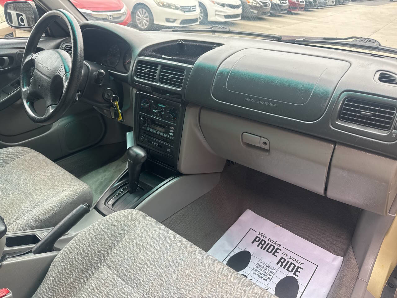 Used 2001 Subaru Forester L AWD/4WD image 16