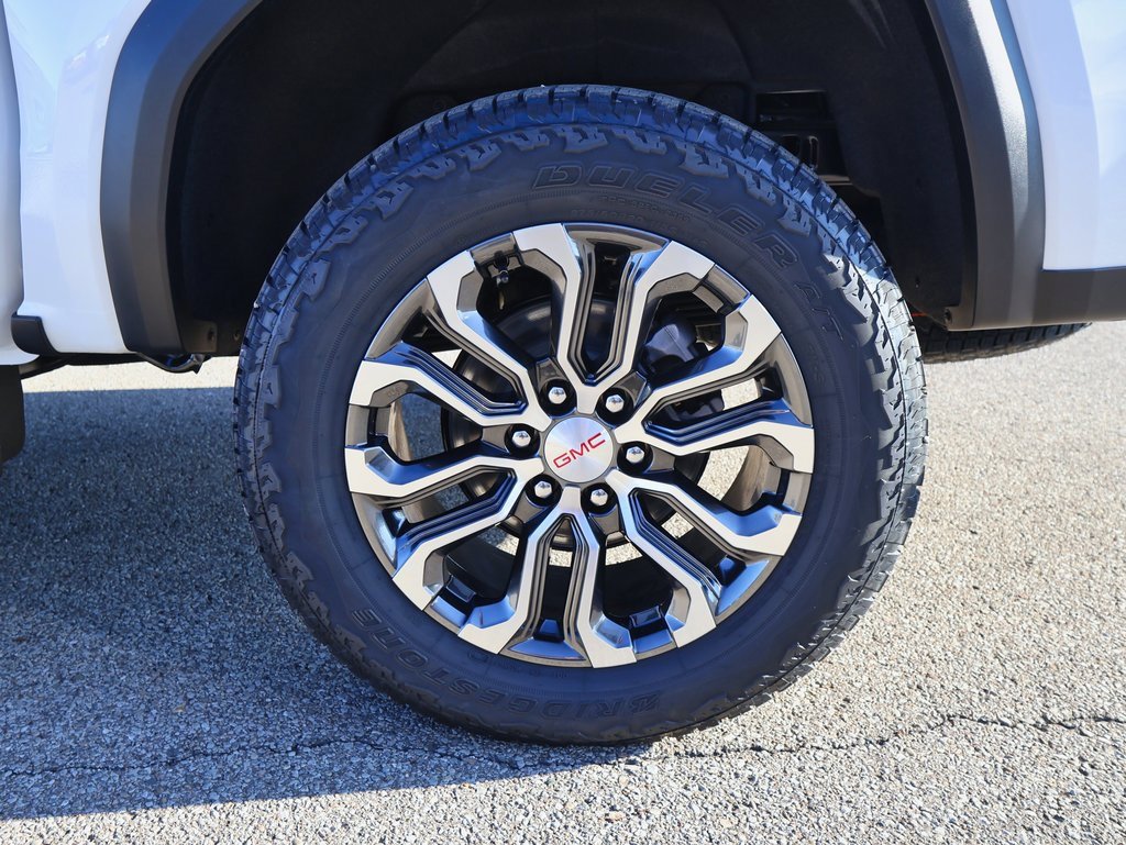 New 2026 GMC Canyon Denali image 34