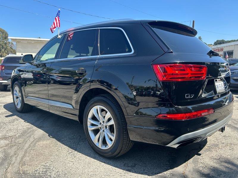 Used 2019 Audi Q7 3.0T Premium w/ Convenience Package AWD/4WD image 5