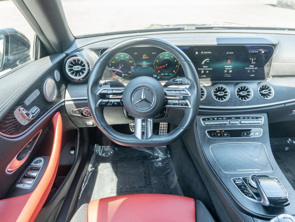 Used 2022 Mercedes-Benz E 450 4MATIC Cabriolet image 13