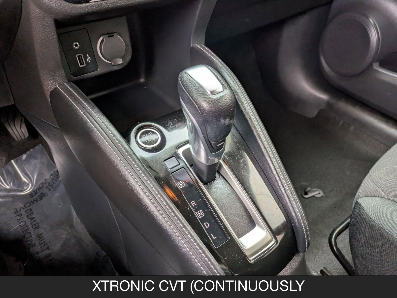 Used 2018 Nissan Kicks SV image 16