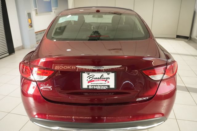 Used 2015 Chrysler 200 Limited w/ Comfort Group FWD image 8