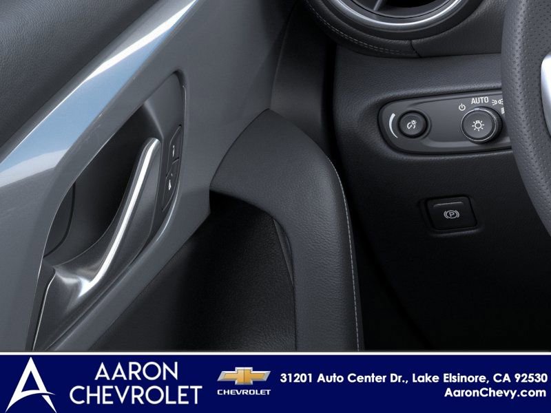 New 2026 Chevrolet Blazer LT w/ LPO, Black Sport Package FWD image 22