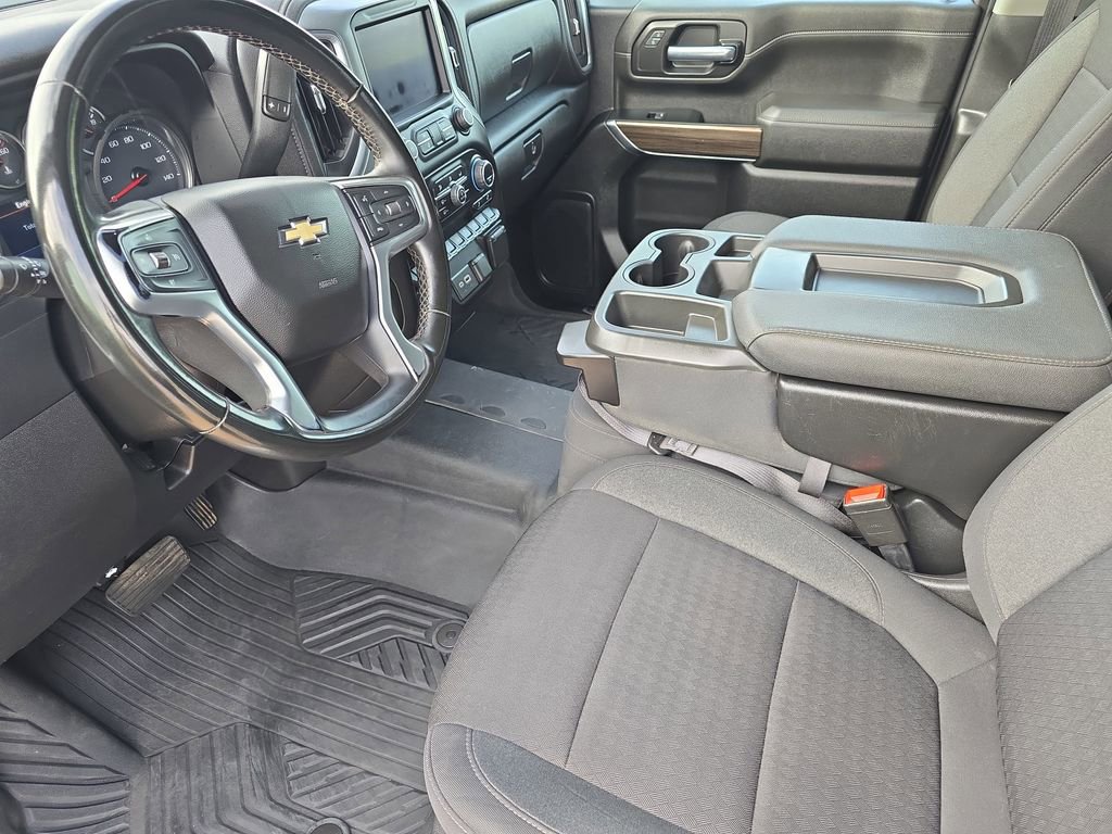 Used 2023 Chevrolet Silverado 2500 LT AWD/4WD image 15