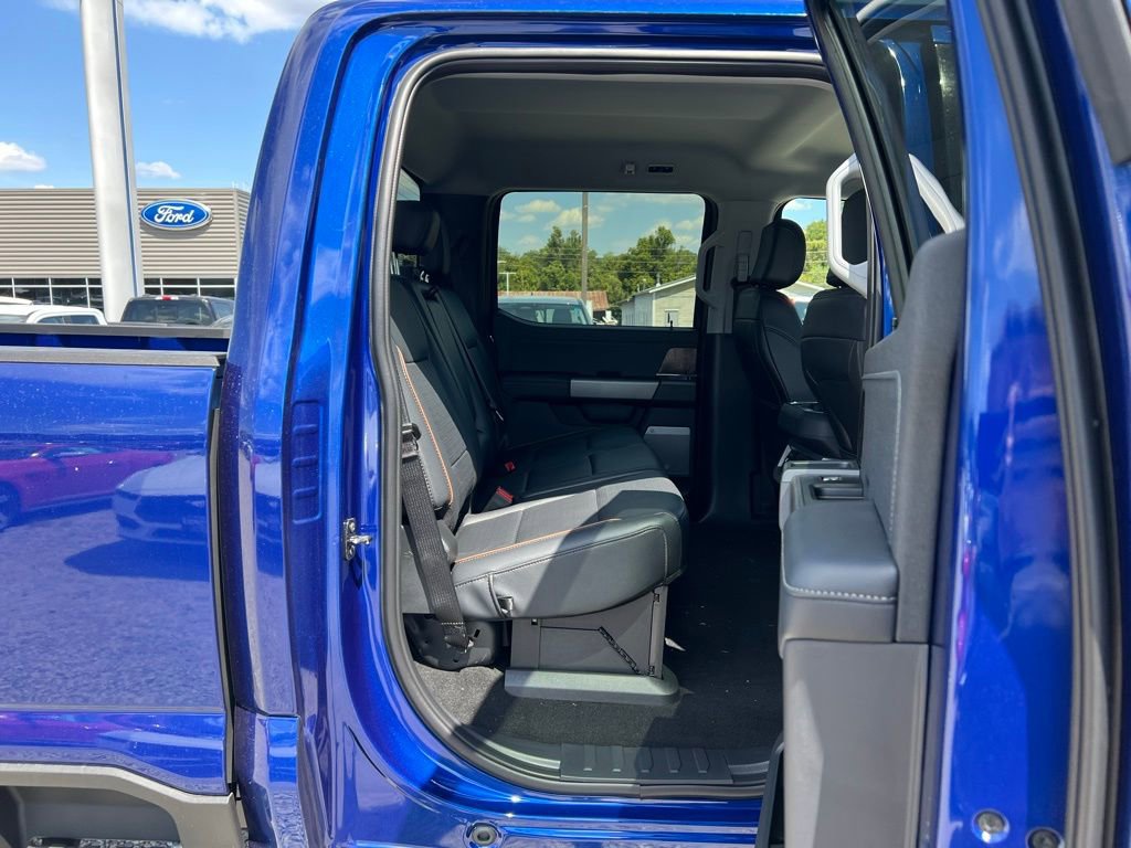 New 2026 Ford F350 Lariat w/ FX4 Off-Road Package image 19