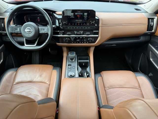 Used 2022 Nissan Pathfinder Platinum w/ Lighting Package (N93) AWD/4WD image 27