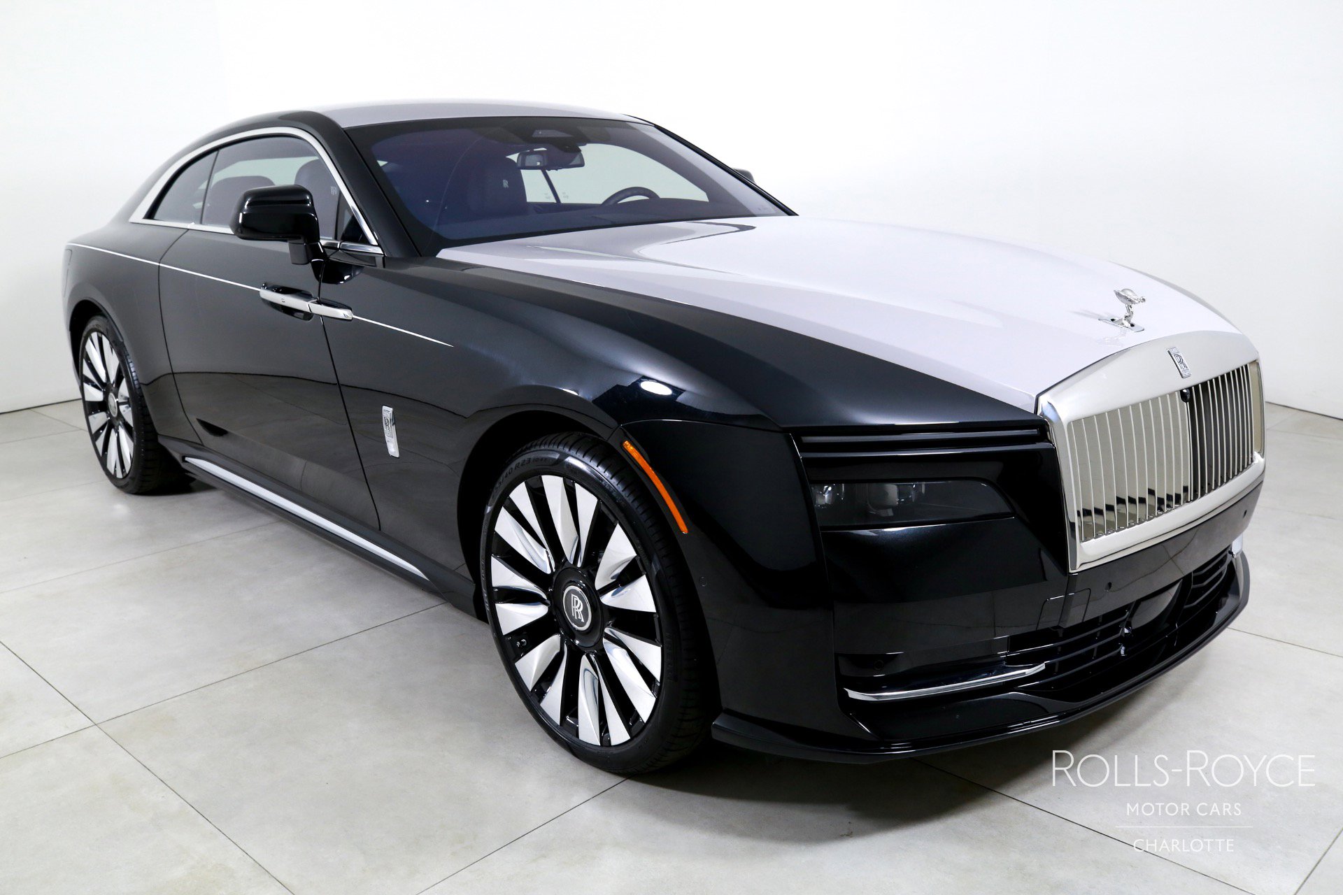 Used 2025 Rolls-Royce Spectre w/ Spectre Launch Package image 6
