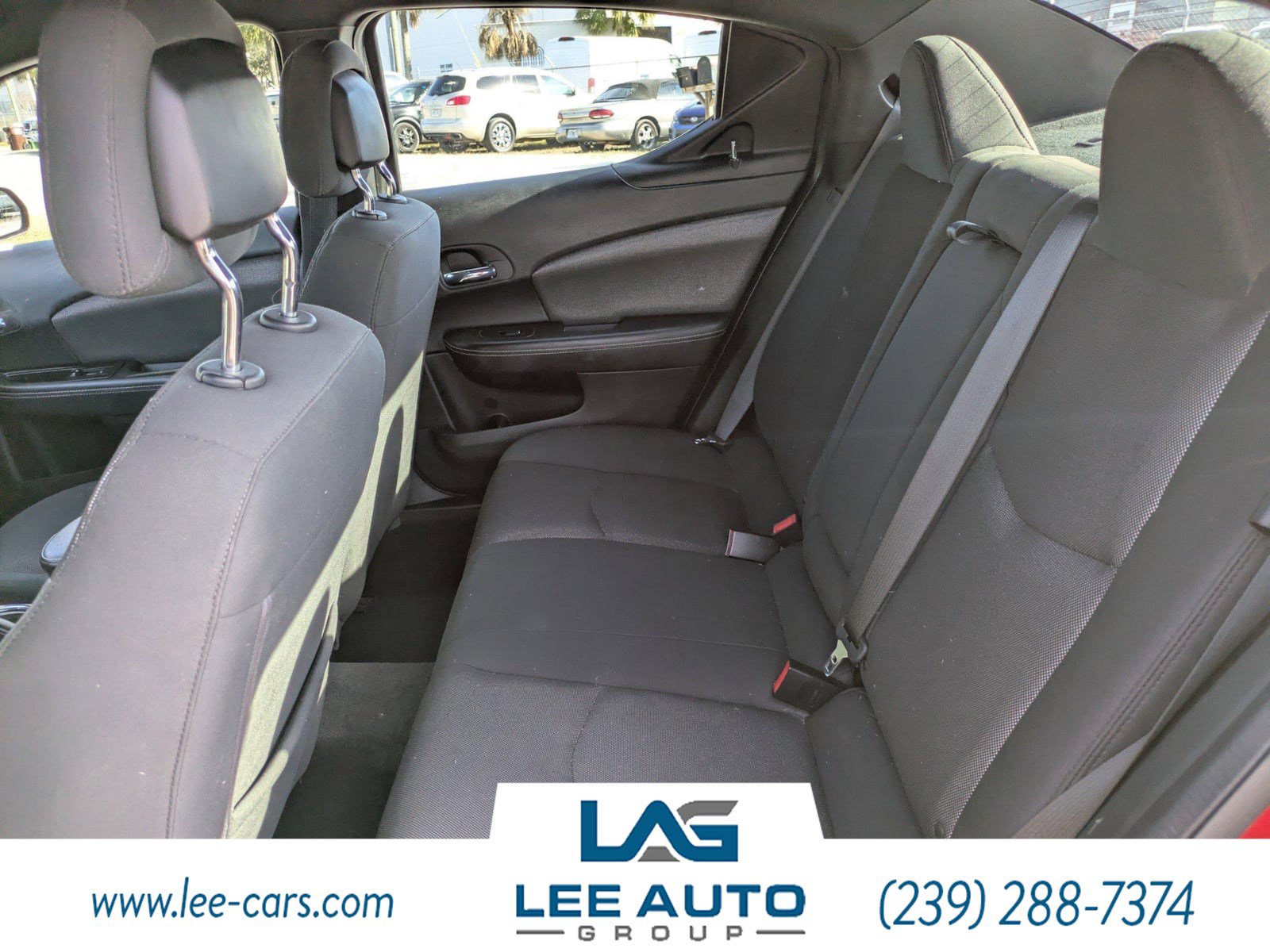 Used 2013 Dodge Avenger SE image 10