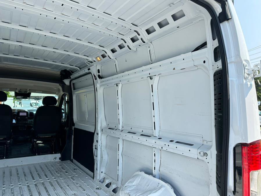 Used 2023 RAM ProMaster 2500 image 24