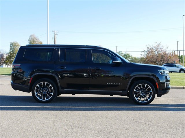 Used 2022 Jeep Wagoneer Series III w/ Premium Group I image 8