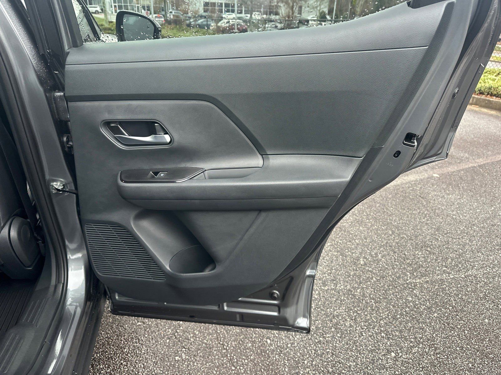 New 2026 Nissan Kicks SR w/ Cold Weather Package image 16